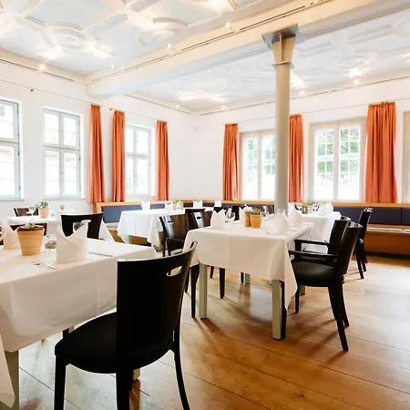 Zum Schwan Hotel